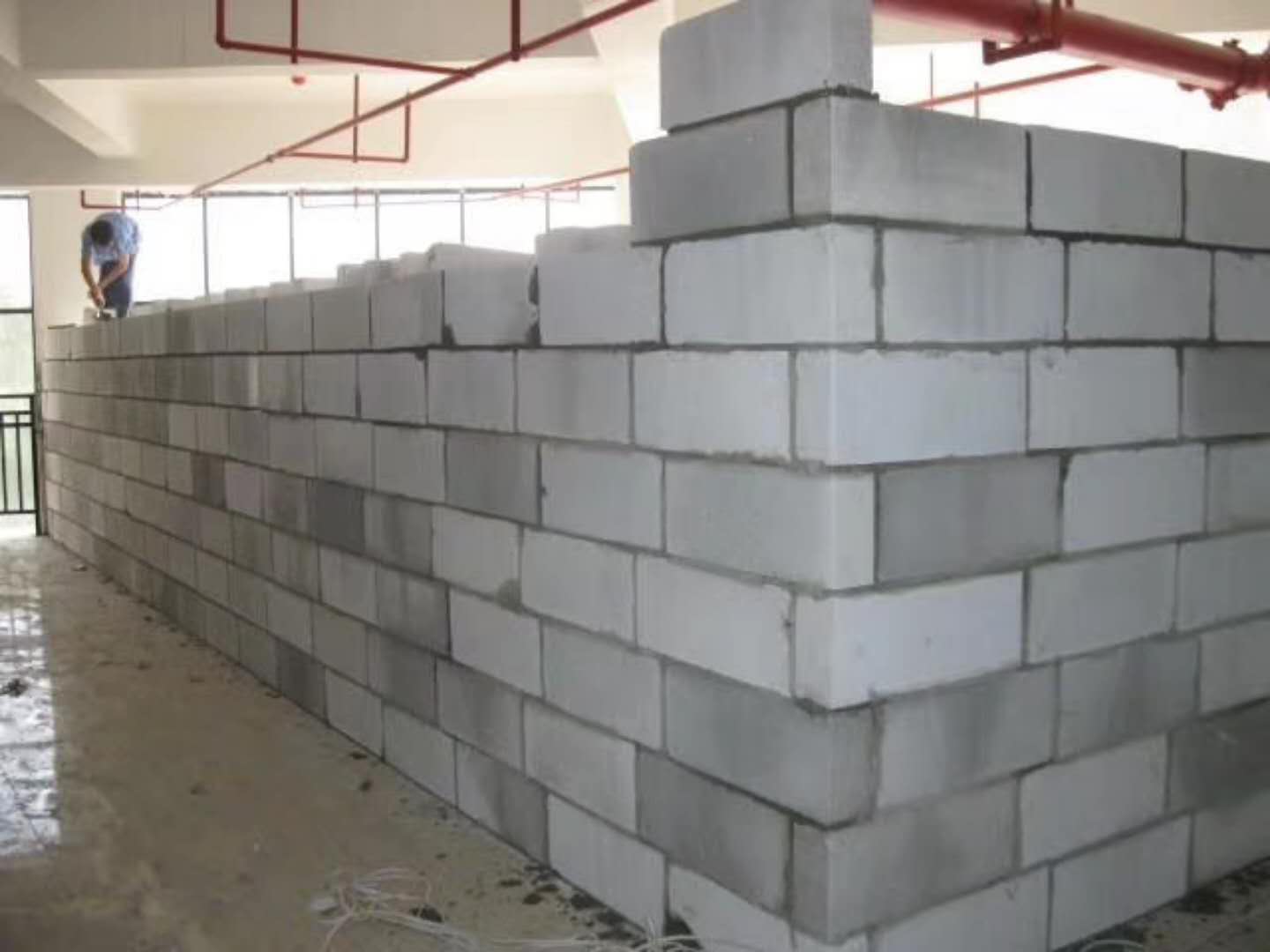吴兴蒸压加气混凝土砌块承重墙静力和抗震性能的研究